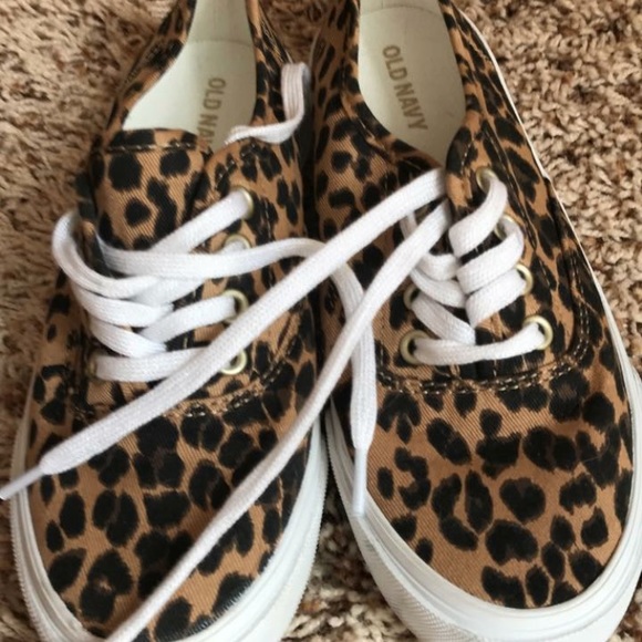 old navy animal print shoes